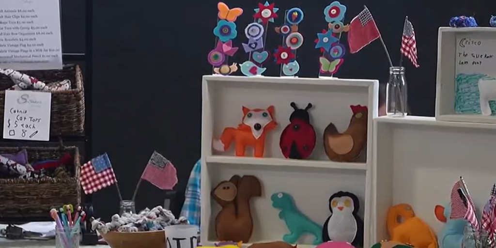 Kids show their businesses at Young Entrepreneurs Showcase in Springfield