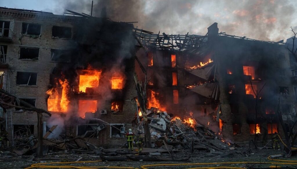 Russia informs US of upcoming strikes on Kyiv Russia informs US of upcoming strikes on Kyiv