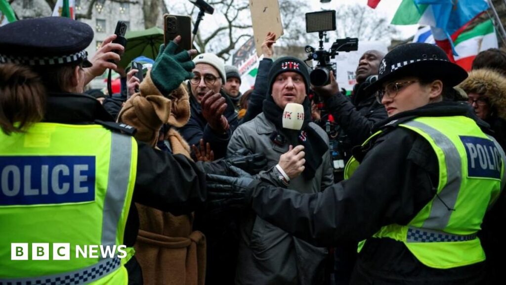 Eleven 'far-right agitators' banned from UK ahead of rally, PM says