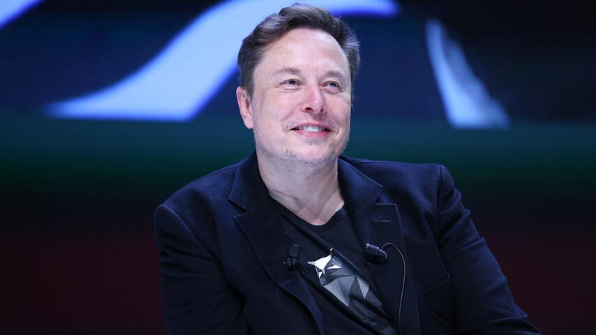 World's richest film bro very mad at Christopher Nolan over casting of fake 3,000-year-old woman