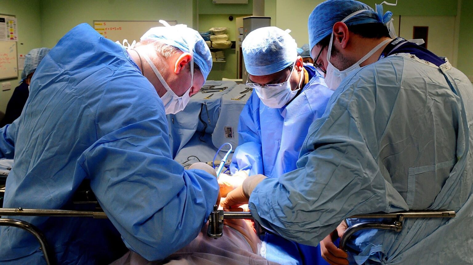 NHS to grant Palantir contractors ‘unlimited access’ to patient data