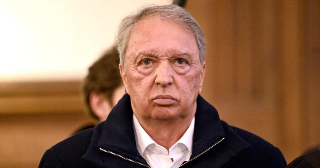 With 500 euro notes: former Anderlecht manager Herman Van Holsbeeck exchanged black money at the Delhaize self-checkout for years