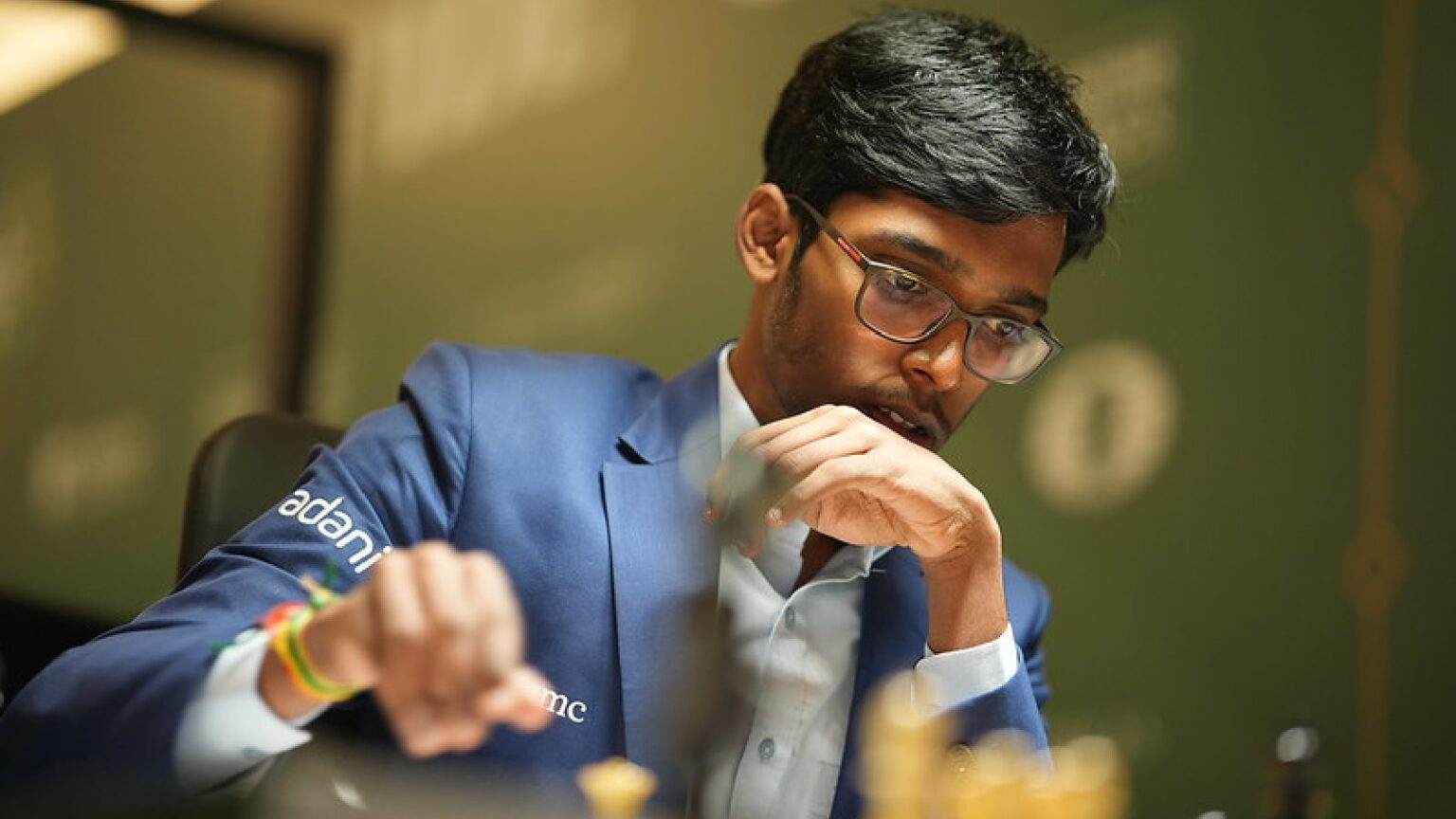 Praggnanandhaa suffers first defeat at Romania; Sindarov wins first time | Chess News R Praggnanandhaa vs Javokhir Sindarov Candidates
