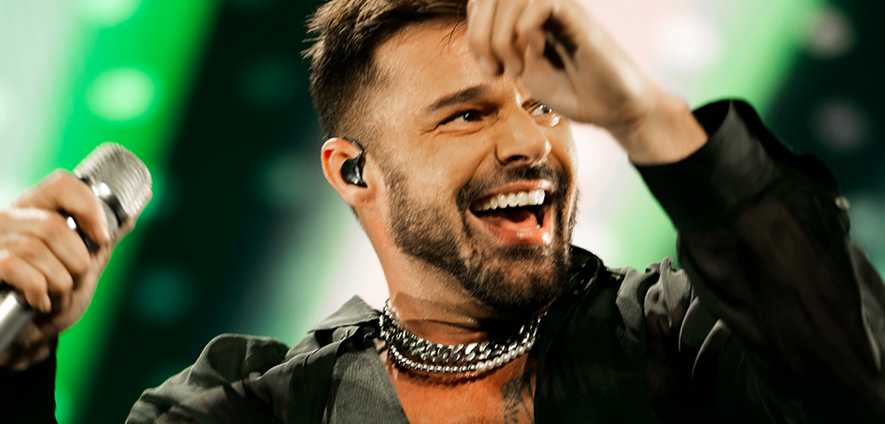Ricky Martin Resumes Concert After Tear Gas Attack At Montenegro Show Ricky Martin Resumes Concert After Tear Gas Attack At Montenegro Show