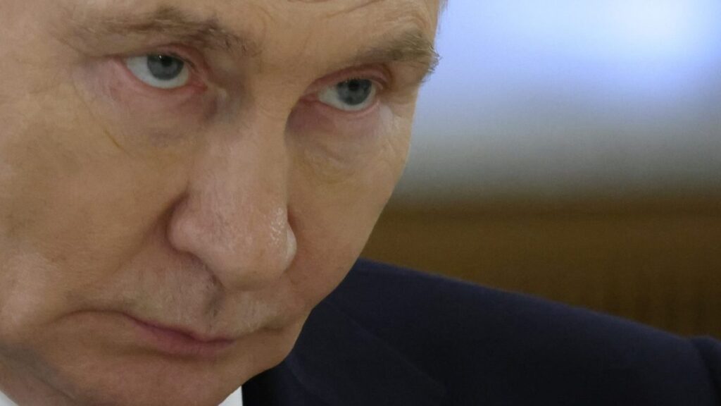 Global Turmoil: Putin’s Military Blunders Reshape Geopolitics as Trump Targets Cuba Global Turmoil: Putin's Military Blunders Reshape Geopolitics as Trump Targets Cuba