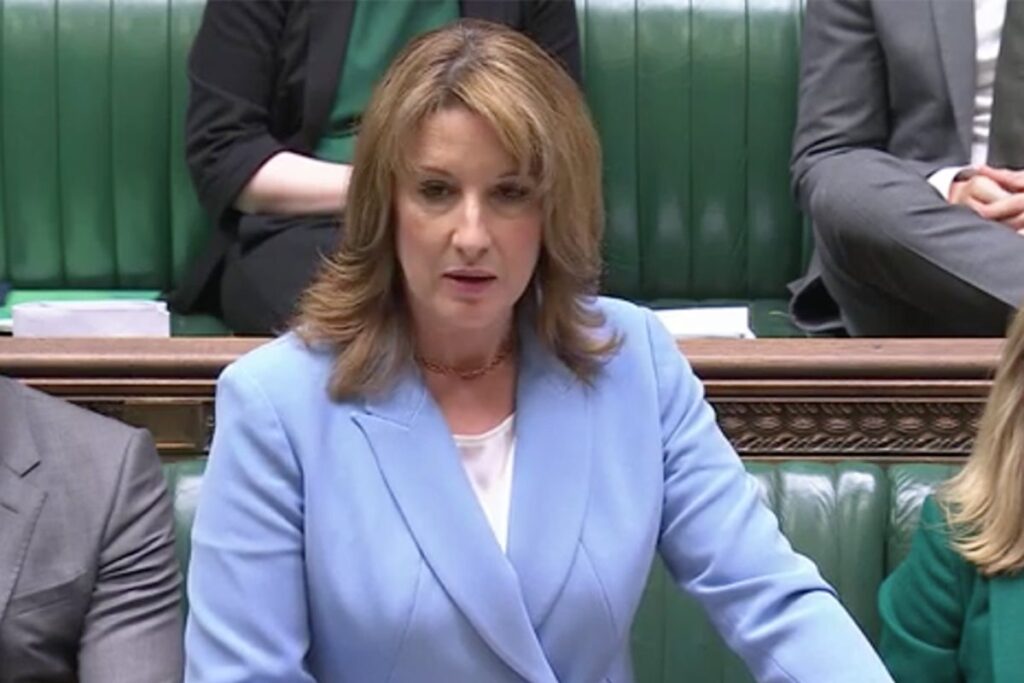 Cost of living support latest: VAT slashed on trips to theme parks, zoos and kids’ meals – but Reeves urged to be bolder Cost of living support latest: VAT slashed on trips to theme parks, zoos and kids’ meals – but Reeves urged to be bolder