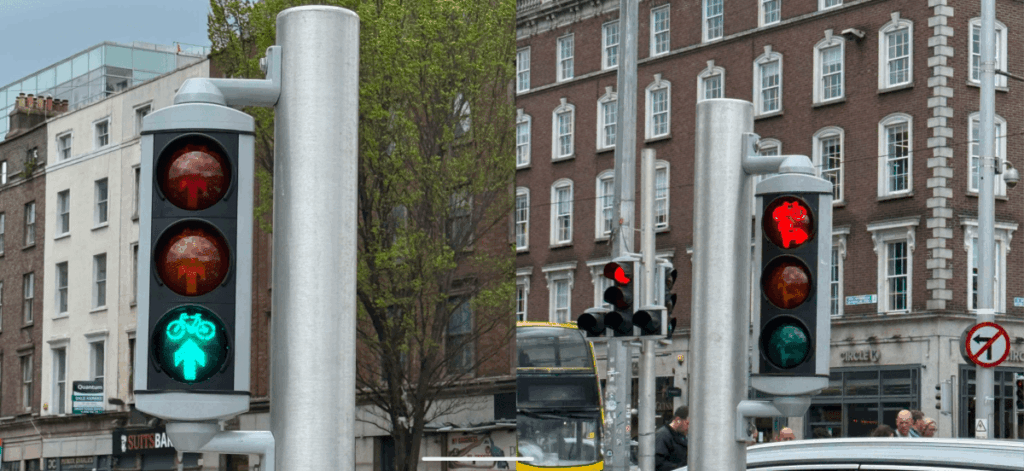 One of Ireland’s first directional bicycle traffic lights installed in Dublin – IrishCycle.com