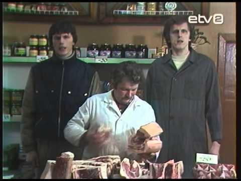 I learned something new again from the program "Lühhike öptetus Estonian culture". Considered to be the first (at least partially) rap song in the Estonian language. Monitor - I only see you in the store.