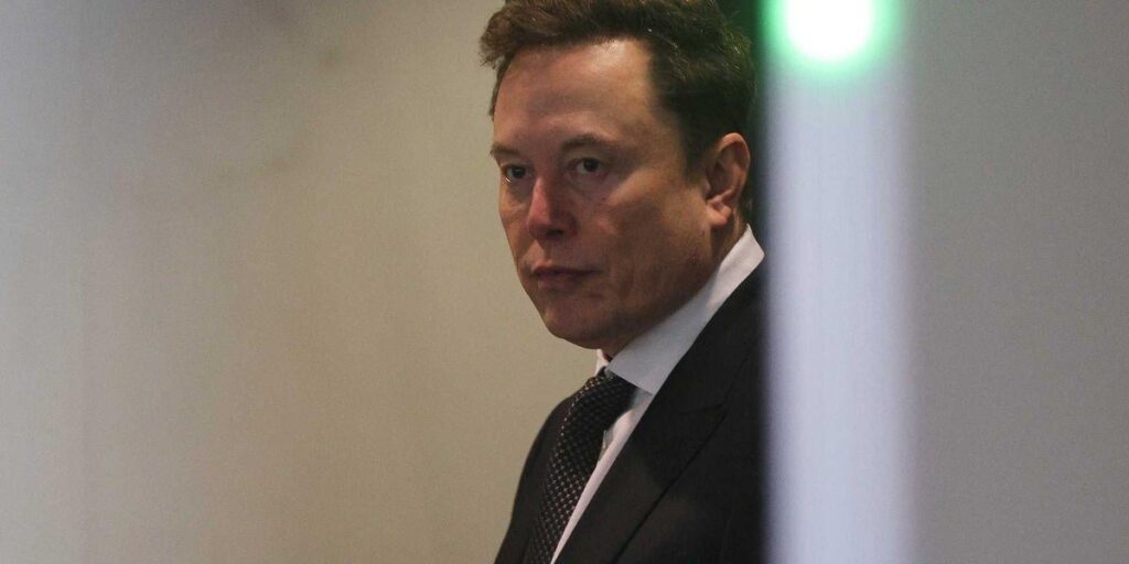 'I knew hours ago': Elon Musk's furious ex spills wild 'space technology' election claim