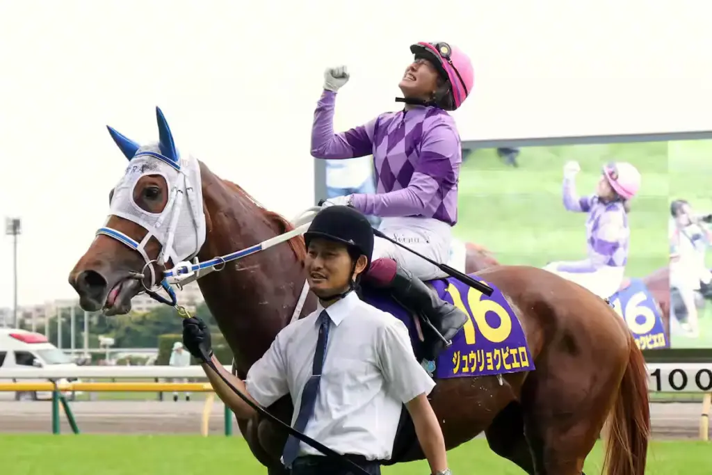 Seina Imamura Jockey Cam Captures Oaks Triumph From the Saddle horse racing