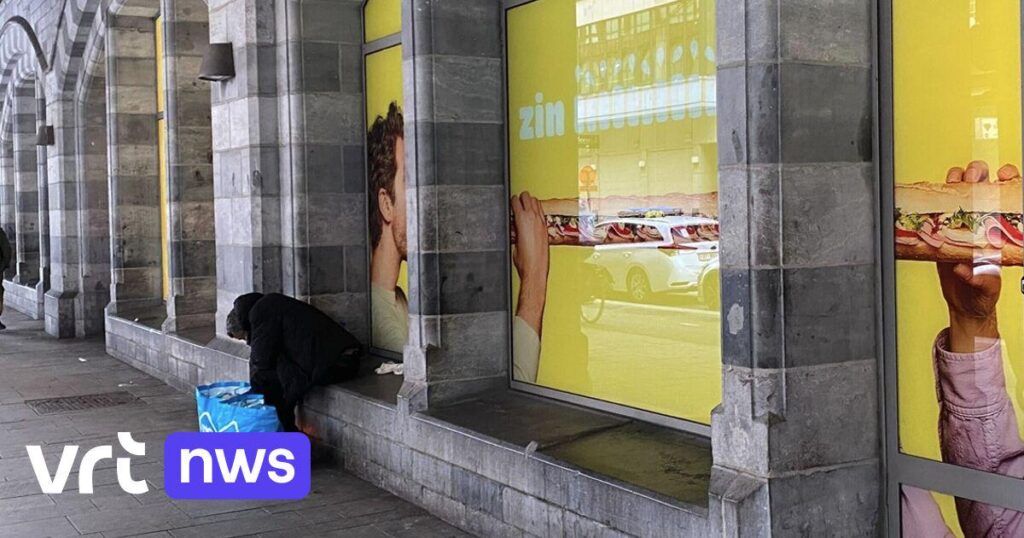 NMBS tests cables on windowsill at Antwerp Central Station to keep sleeping homeless people away