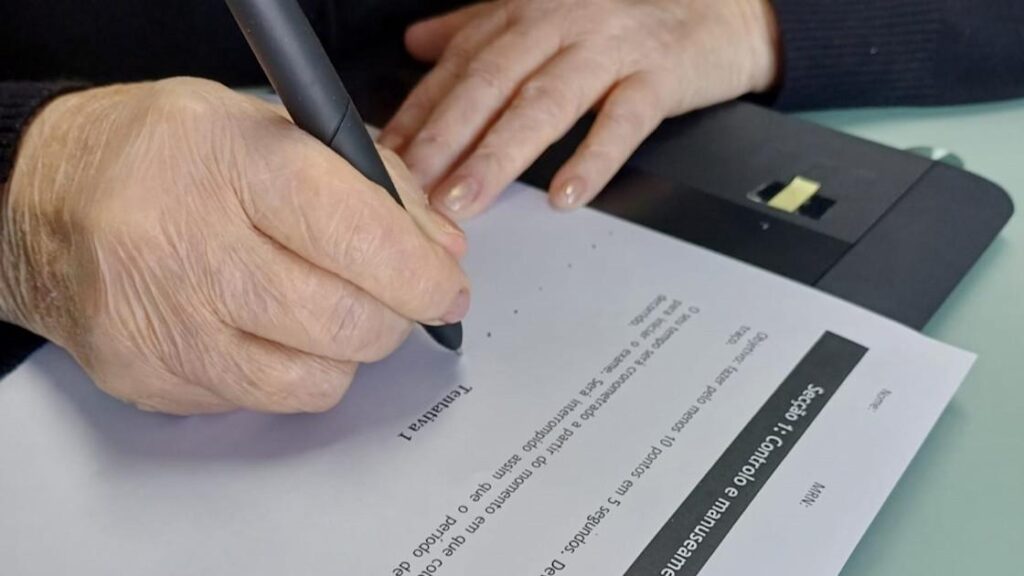 Handwriting speed among possible signs of cognitive decline in older people