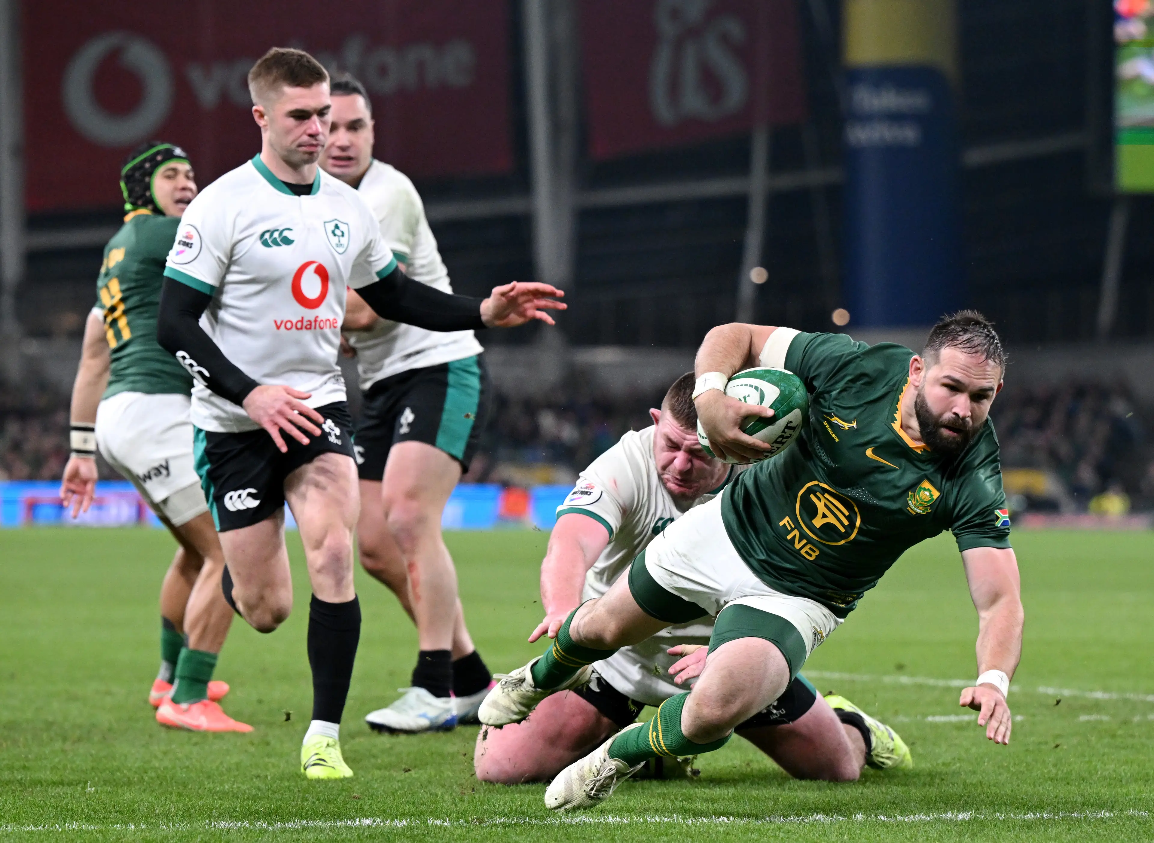 Cobus Reinach of South Africa scores his team's second try during the Quilter Nations Series 2025 match between Ireland and South Africa at the Aviva Stadium (Getty Images)