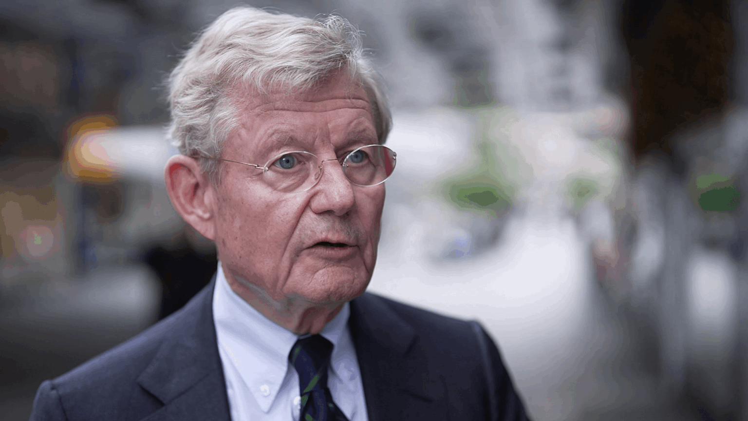 Wallenberg teaches the Swedish people: "Have it too good"
