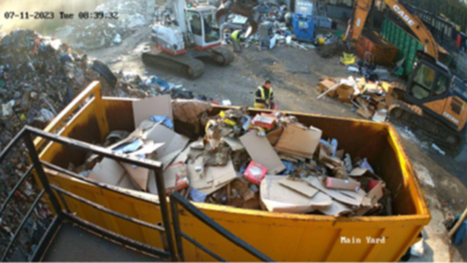 Liquidated waste management firm fined £1 after worker crushed by excavator