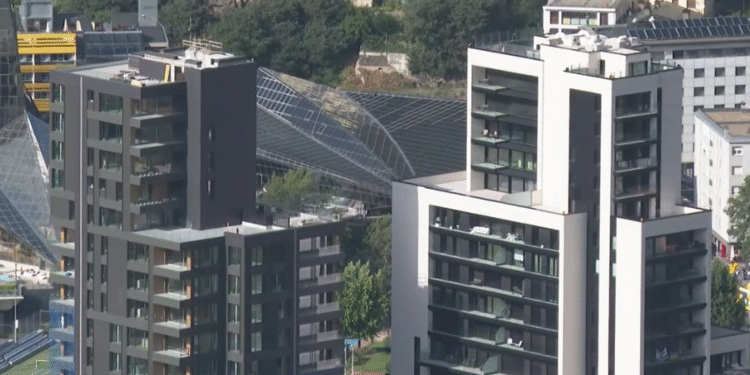 A legal battle slows down the construction of a new tower in Escaldes