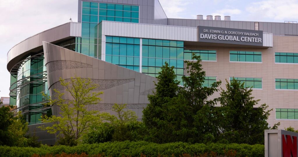 17 Americans from hantavirus cruise ship arrive in U.S. for quarantine