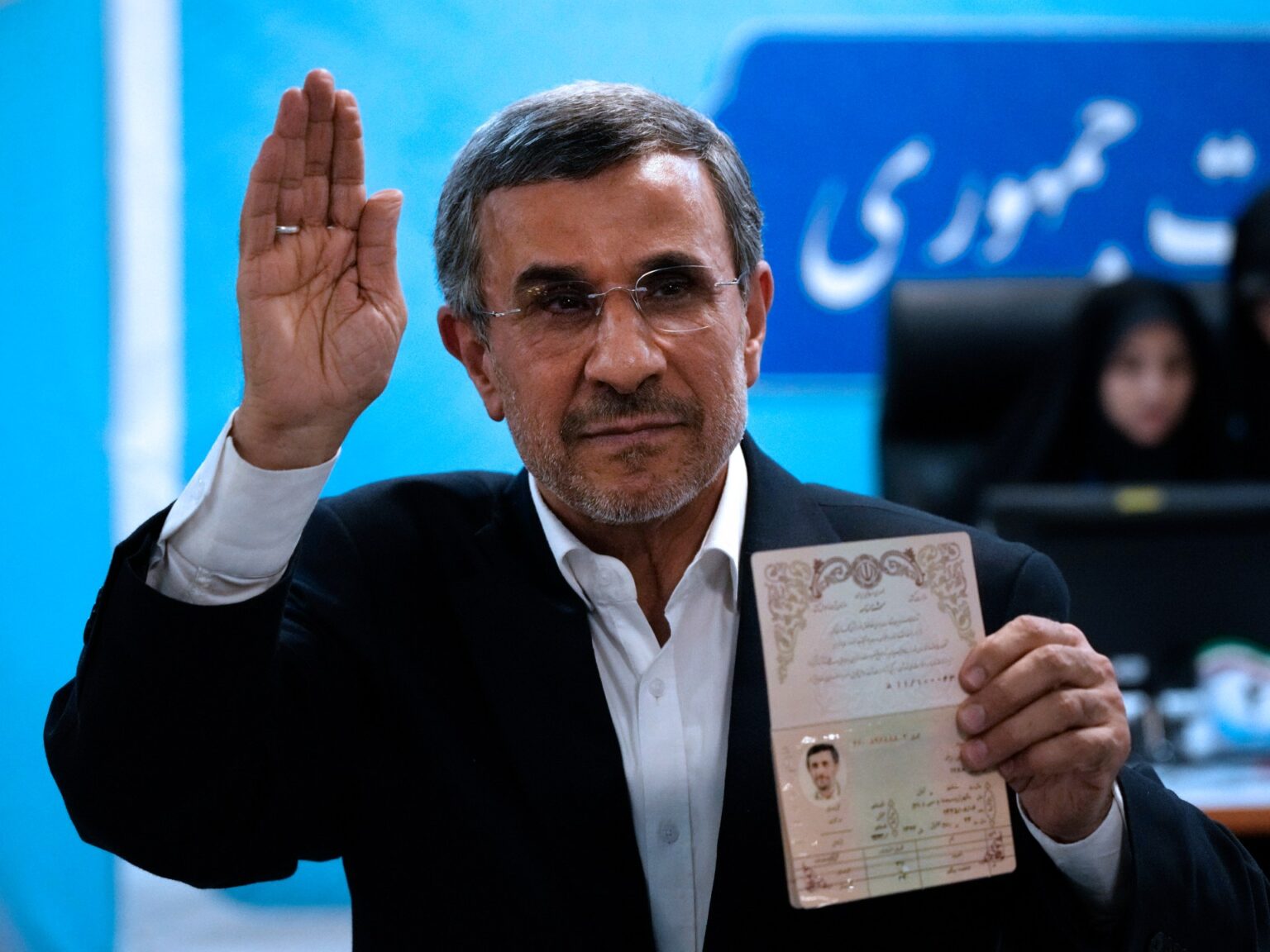US and Israel planned to install Ahmadinejad as Iranian leader, NYT says | US-Israel war on Iran News US and Israel planned to install Ahmadinejad as Iranian leader, NYT says | US-Israel war on Iran News
