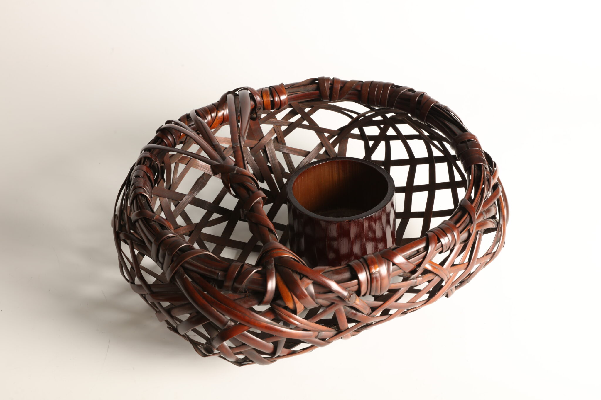 Tanabe Chikuunsai II, “Oceans of Good Fortune” handled flower basket, 1970s. Antique hobichiku bamboo