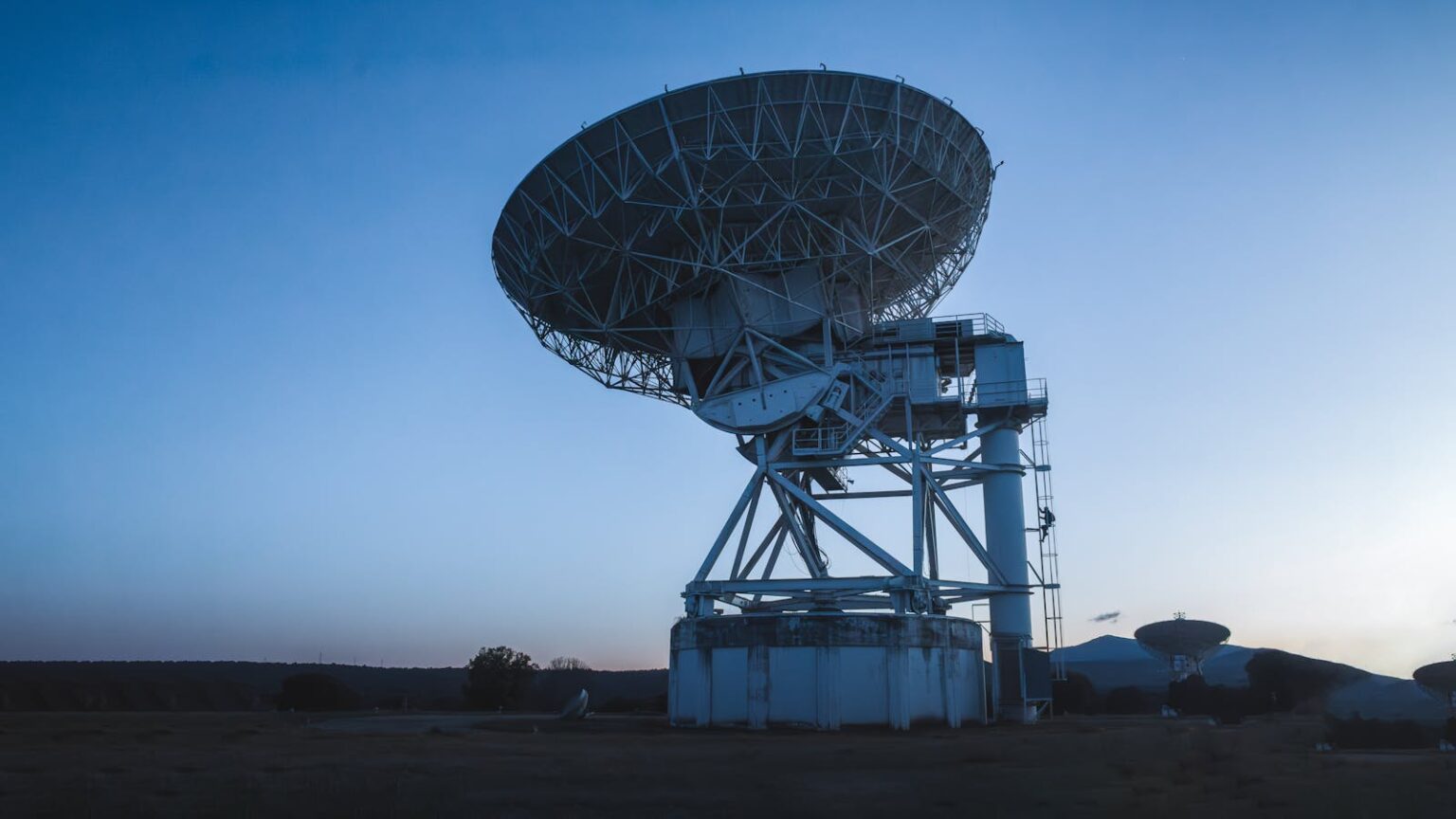 Australia keeps being described as a junior AUKUS partner — but the radar in its outback and the port in its northwest are quietly rewriting who controls orbital traffic Australia keeps being described as a junior AUKUS partner — but the radar in its outback and the port in its northwest are quietly rewriting who controls orbital traffic