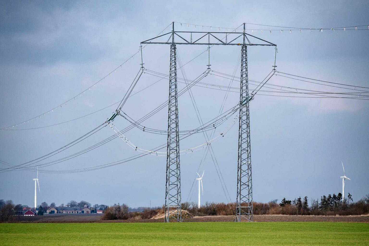 The electricity grid charge is soaring: "No reasonable explanation"