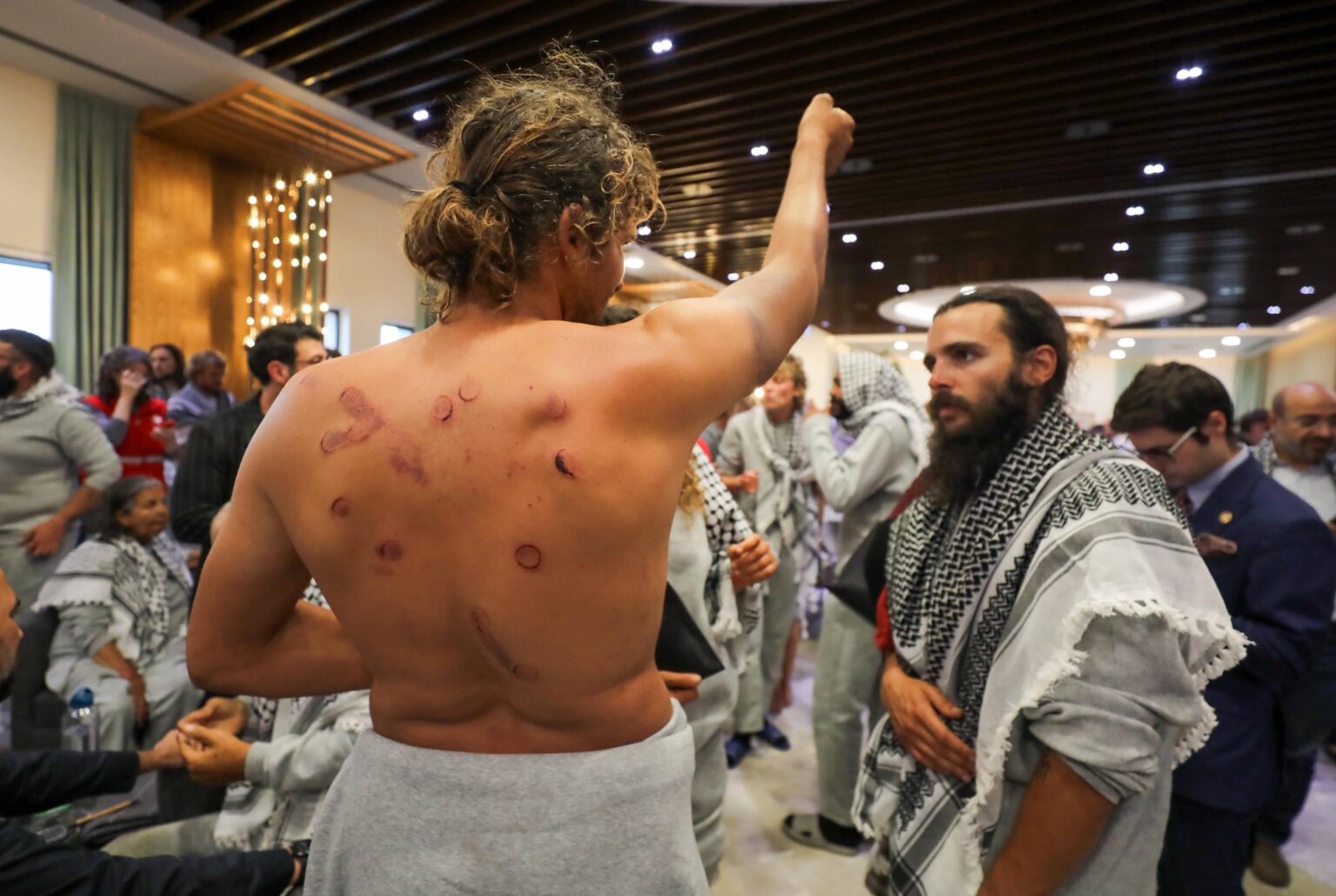 Raped, tortured, humiliated, starved… After their expulsion from Israel, the members of the Global Sumud flotilla recount their ordeal Raped, tortured, humiliated, starved… After their expulsion from Israel, the members of the Global Sumud flotilla recount their ordeal