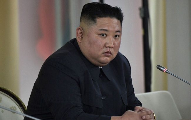 Kim Jong Un unveils North Korea