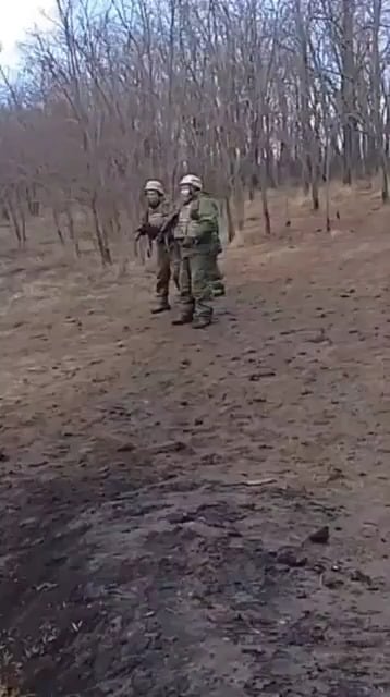 Elite Russian assault units in the "three man" format training.