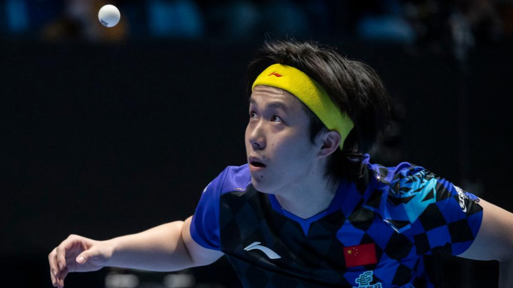 Wang leads China's comeback win over Romania at table tennis team worlds