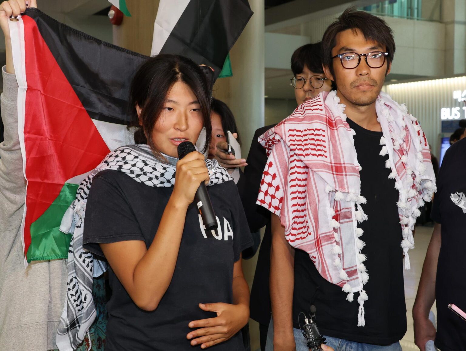 Heroes or rule-breakers? Koreans divided over Gaza flotilla activists' return home