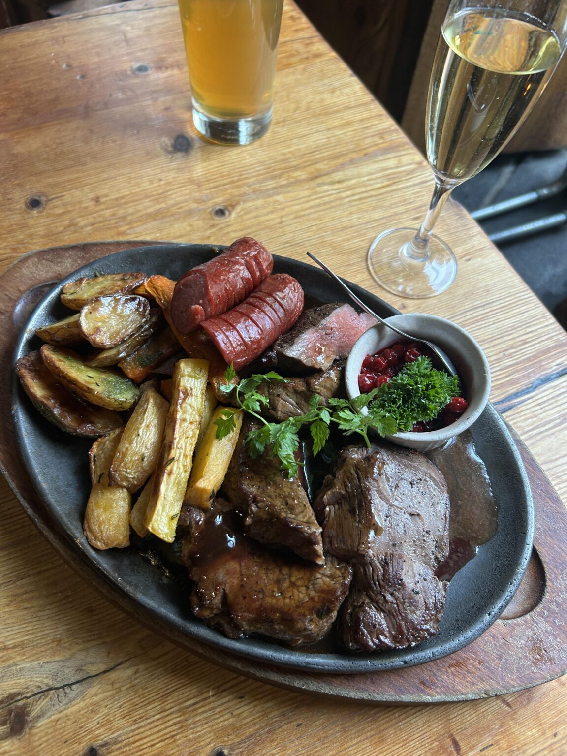 Reindeer and elk for dinner