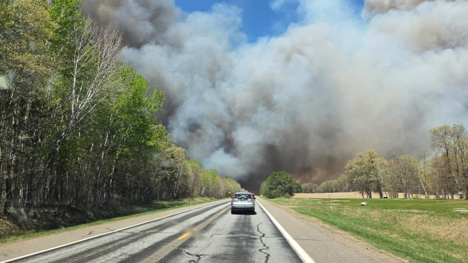 Crews continue battling Flanders Fire in Crow Wing County; evacuation orders remain in place – MPR News MPR News