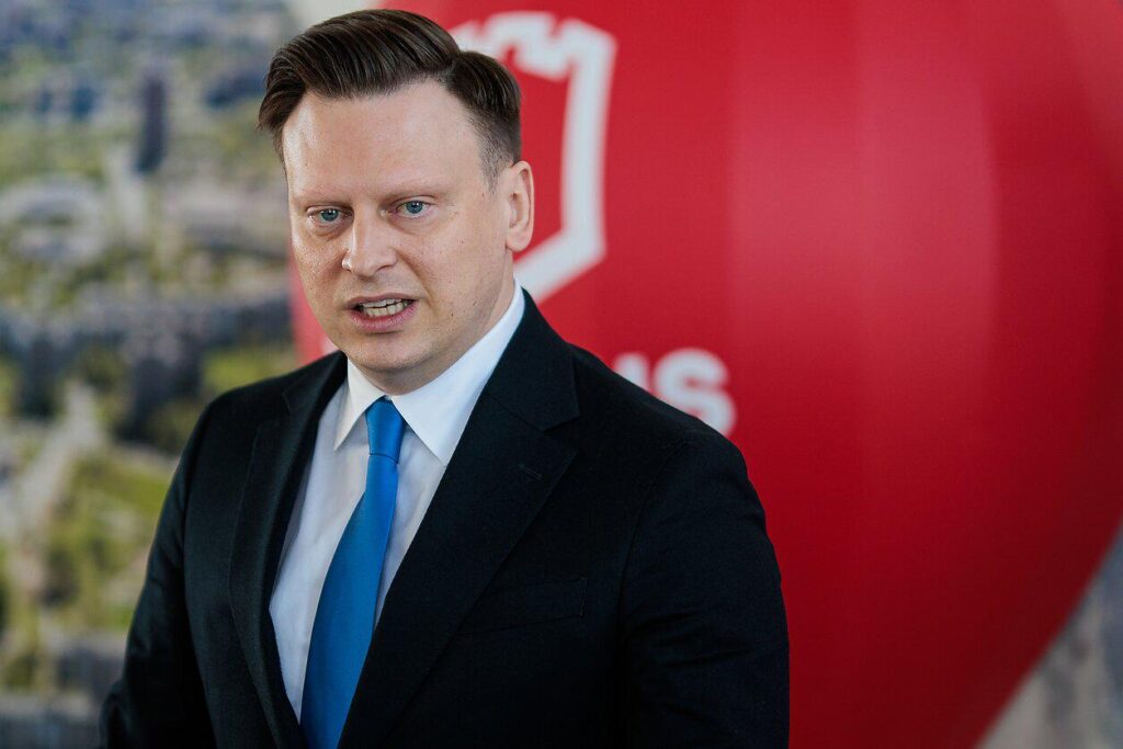 Vilnius mayor doubles down on language requirement for non-EU residents Vilnius mayor doubles down on language requirement for non-EU residents