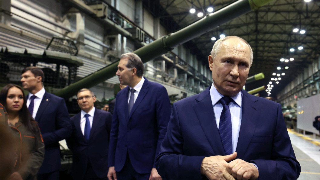How a Czech Company Kept Russia’s Tank Factories Running During the War