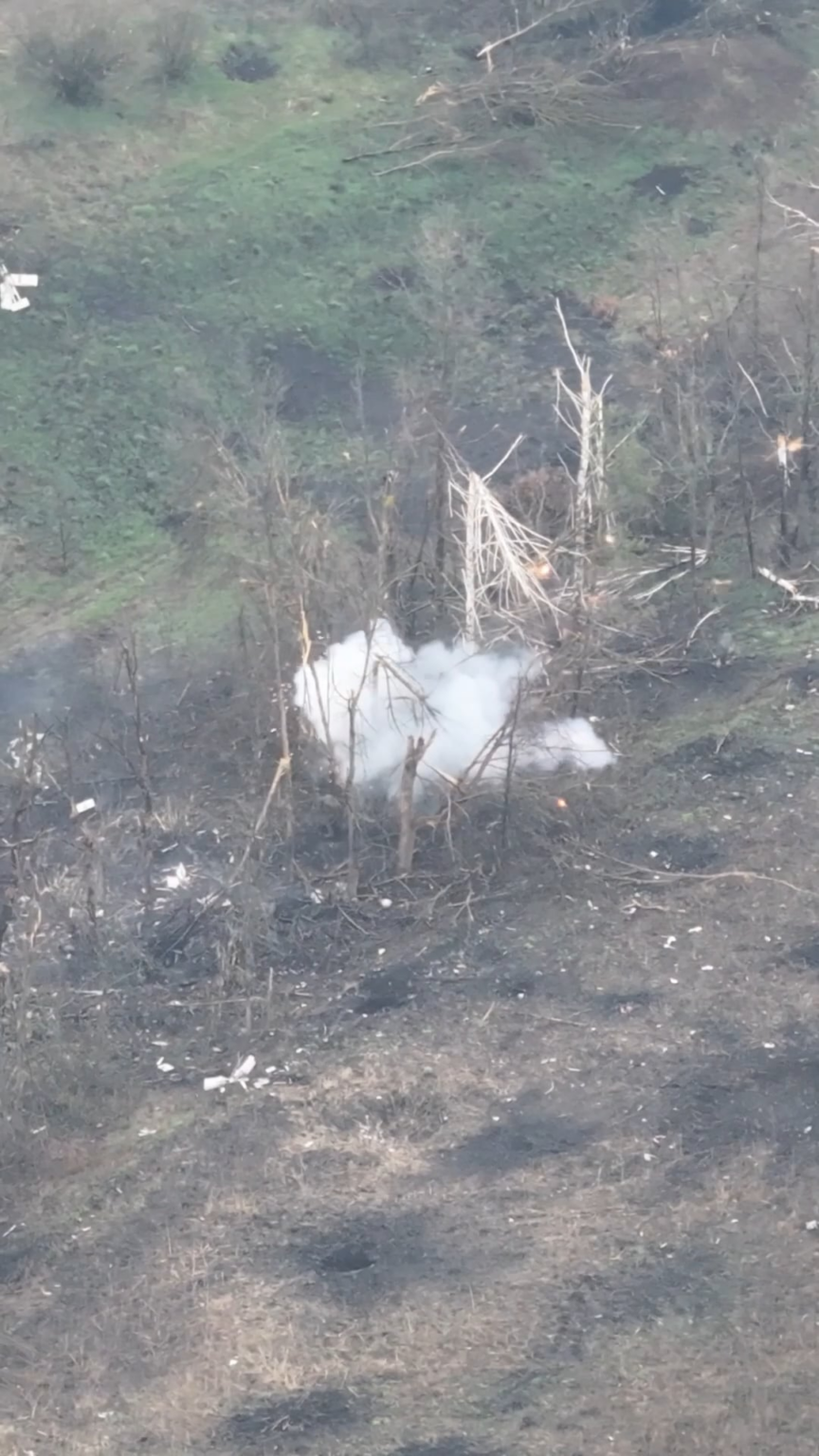 A platoon of russian infantry advanced into the Sumy region and was annihilated by a drone swarm and artillery [near Yunakivka, "Pegas" drone unit, 1st separate Heavy Mechanized Brigade “Siverska”, May 2026]