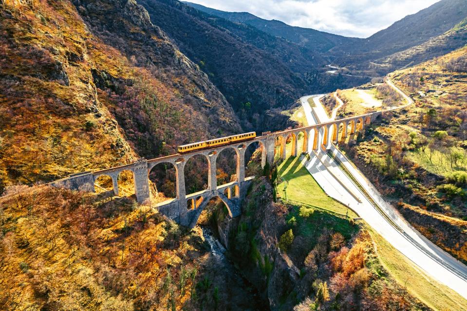 “One Journey, One Ticket”—The EU Unveils Cross-Border Train Travel Plan "One Journey, One Ticket"—The EU Unveils Cross-Border Train Travel Plan