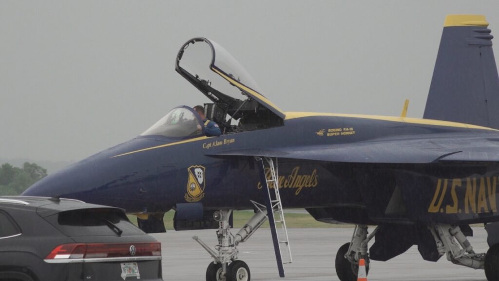 Air show expected to boost Harrisburg economy despite rain delay Air show expected to boost Harrisburg economy despite rain delay