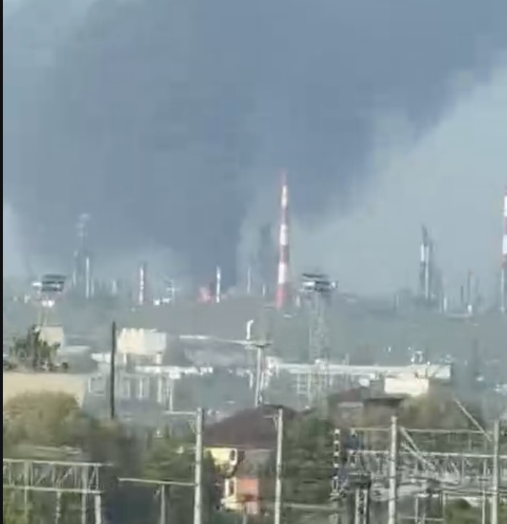 Ukraine war latest: Russia’s Syzran oil refinery hit by ‘another long range sanction’ Ukraine war latest: Russia's Syzran oil refinery hit by 'another long range sanction'