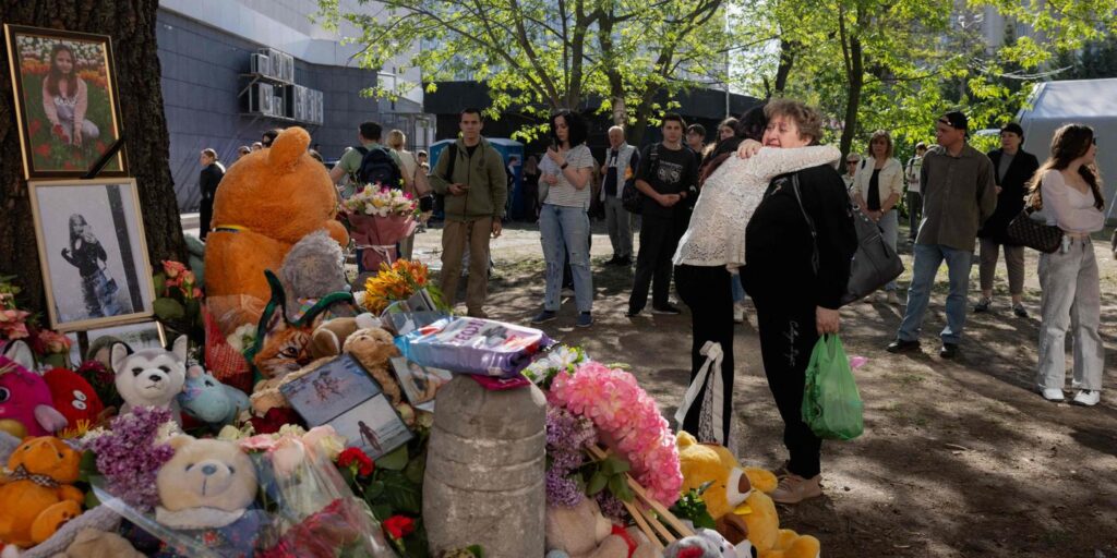 LIVE, war in Ukraine: Volodymyr Zelensky promises strikes against Russian oil and military sites after the deadly attack on kyiv LIVE, war in Ukraine: Volodymyr Zelensky promises strikes against Russian oil and military sites after the deadly attack on kyiv