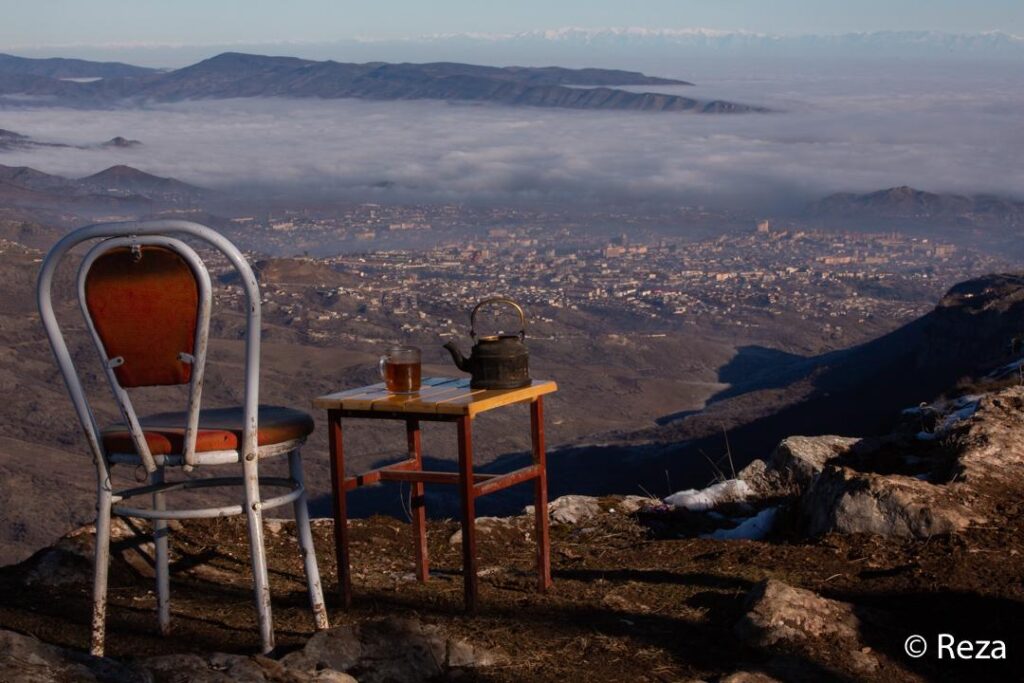 Overlooking Khankendi from Shusha with the Greater Caucasus in the background (picture by Reza, 2021)