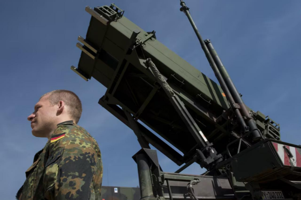 Germany to send Patriot battery and 150 troops to Türkiye as NATO summit approaches A German soldier stands to attention in front of a German Patriot missile launcher at the Gazi barracks in Kahramanmaras, southern Türkiye on March 25, 2014. (AFP Photo)