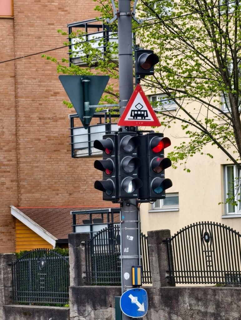 What are these white traffic lights?