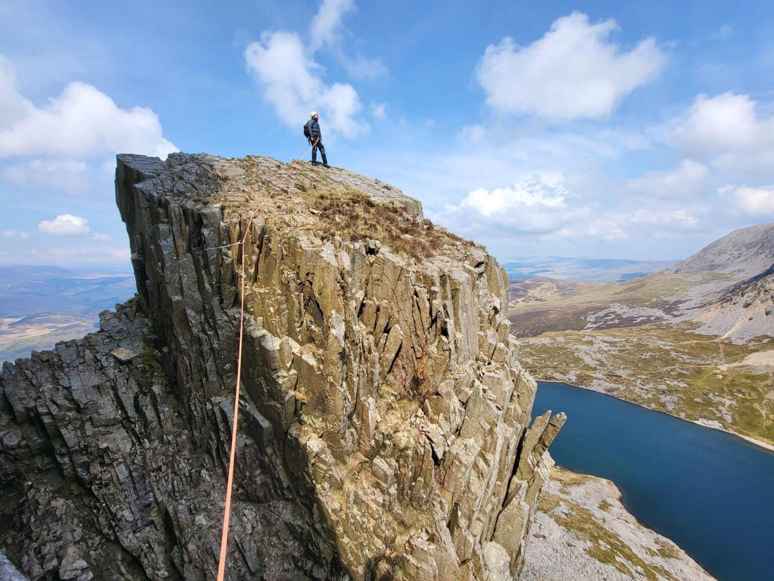 Table Direct on the Cyfrwy Arête (Cadair Idris).