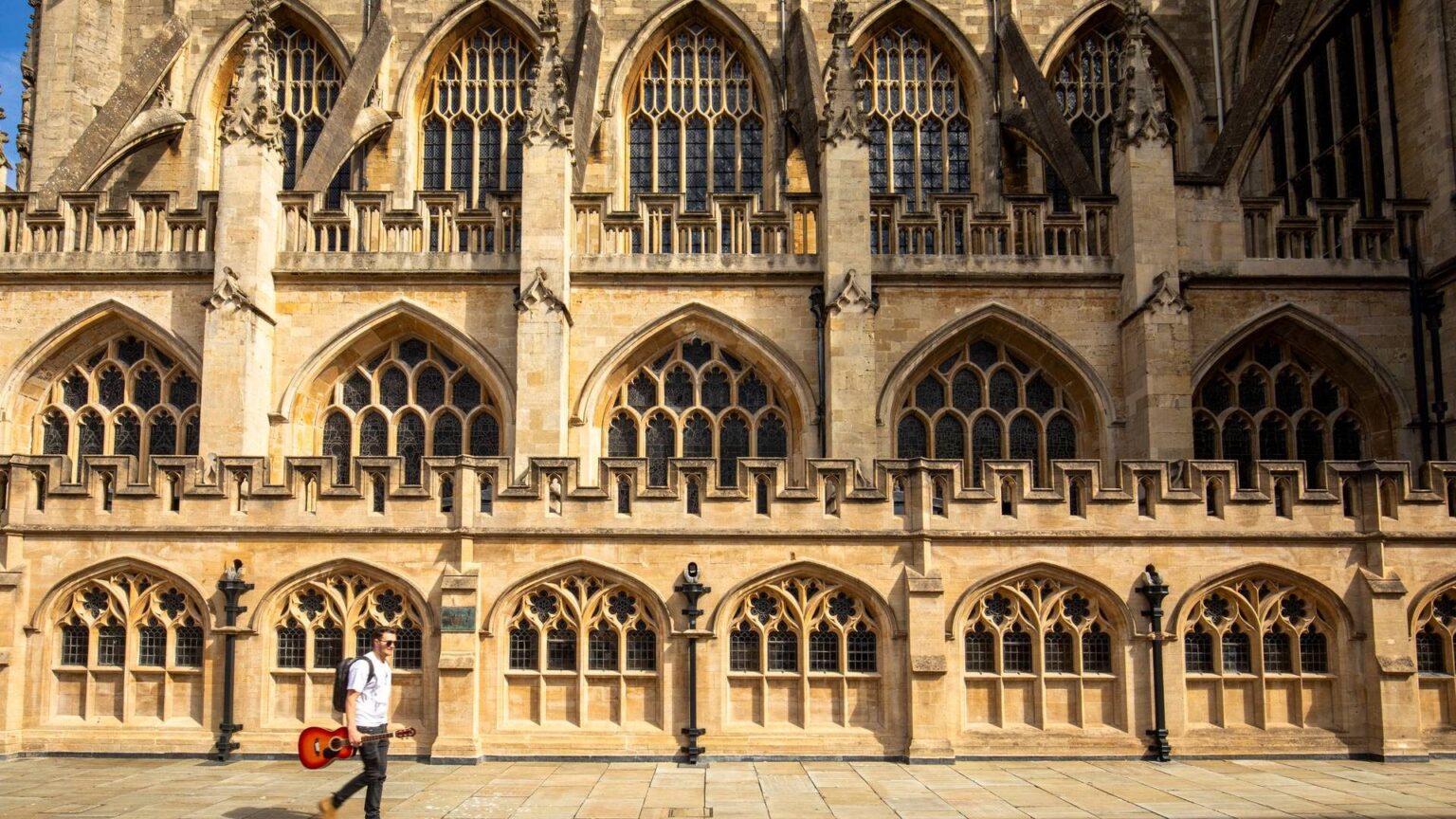 Photography Weekends Britain is on sale now – get 25% off this book that’s full of great photo opportunities! Photograph of Bath Abbey in England, UK, which appears in the Photography Weekends Britain book, written by photographer William Gray and published by Bradt Guides