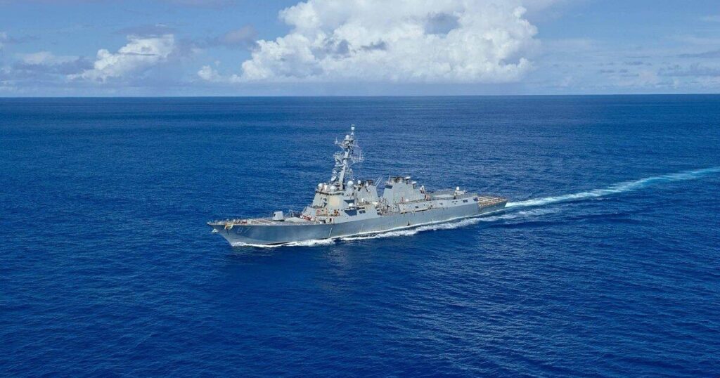Live Updates: U.S. sinks 7 small Iranian boats as Iran launches attacks on UAE and ships in Strait of Hormuz Live Updates: U.S. sinks 7 small Iranian boats as Iran launches attacks on UAE and ships in Strait of Hormuz