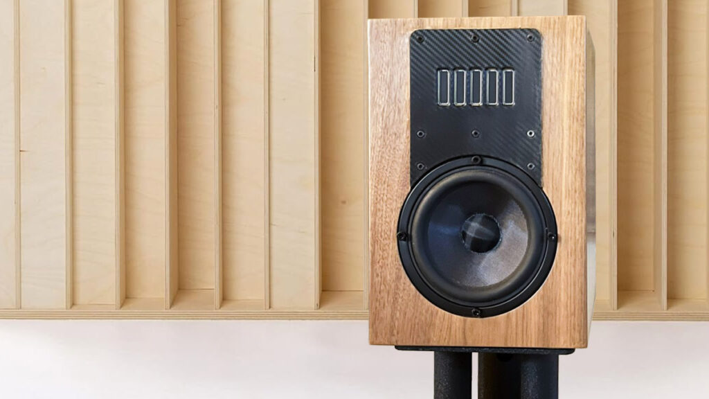 Acoustic3D Demonstrates Patented DaS Loudspeaker Array Technology Supported by Measurement and Listening Results Acoustic3D Demonstrates Patented DaS Loudspeaker Array Technology Supported by Measurement and Listening Results