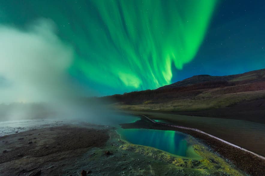 It's possible to see the northern lights in Iceland during spring, especially in March and April It's possible to see the northern lights in Iceland during spring, especially in March and April