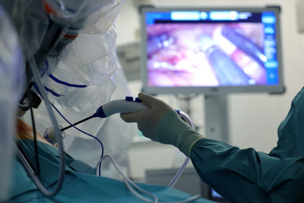 Doctor who denounced bad practices in Faro cleared