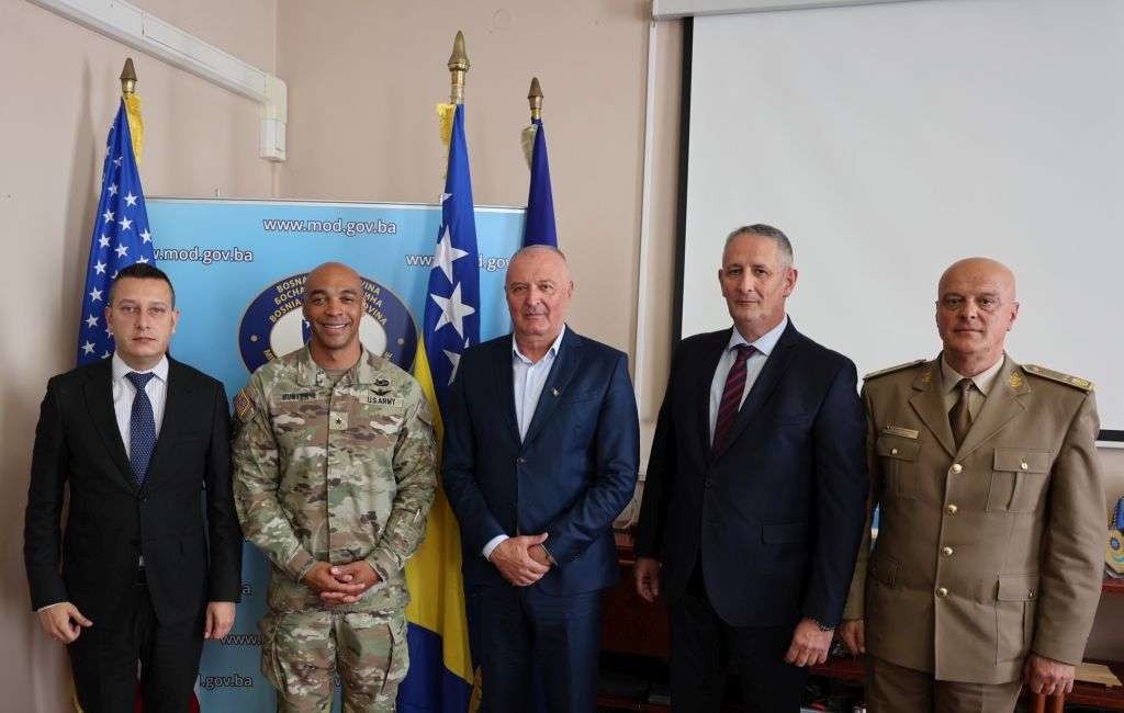 Helez and Hunter discussed Military Cooperation Programs between BiH and Maryland Helez and Hunter discussed Military Cooperation Programs between BiH and Maryland