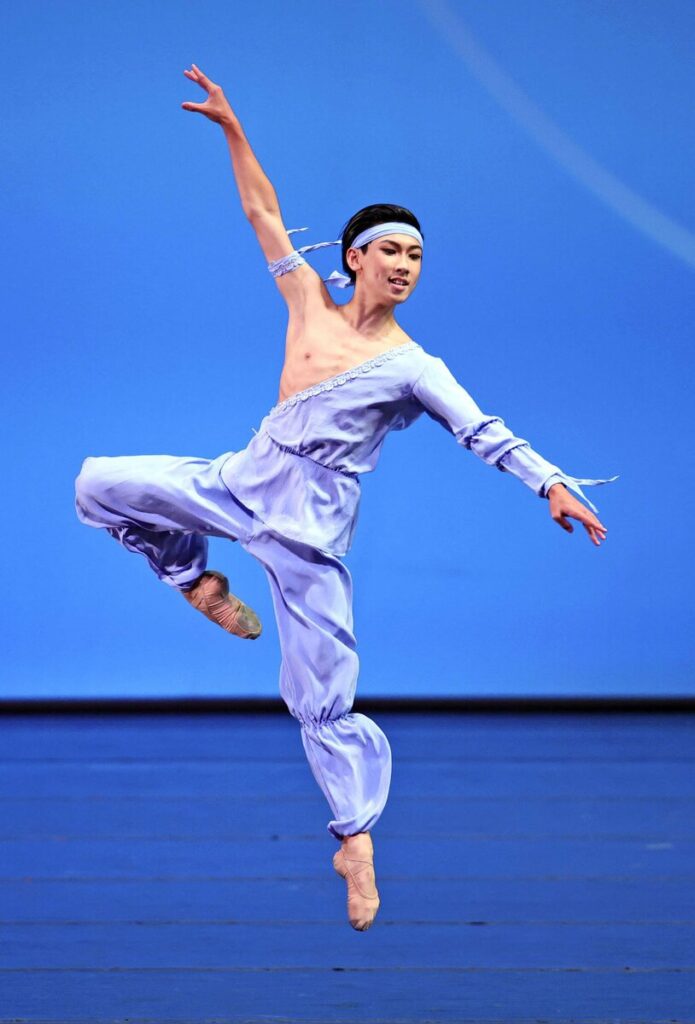 15-year-old Japan dancer wins top prize in int’l youth ballet competition 15-year-old Japan dancer wins top prize in int'l youth ballet competition